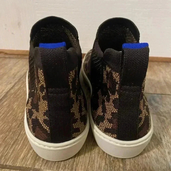 Rothy's The Chelsea Wildcat Pull On Knit Fabric High Top Sneaker - Picture 4 of 12